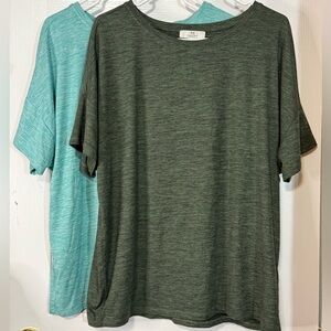 Halston Studio Men’s Medium T-Shirt Lot (2) | Green Performance Stretch Tees